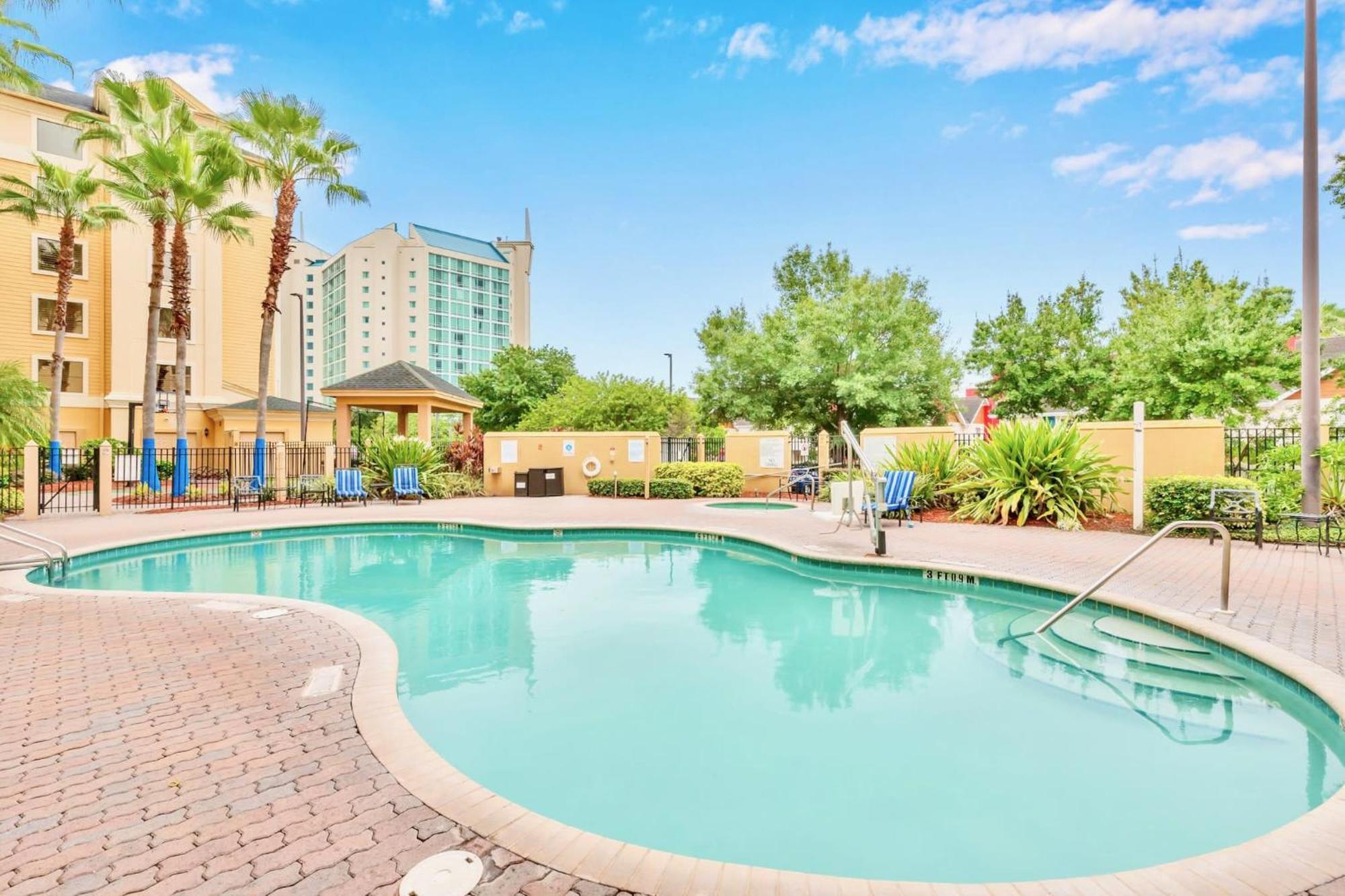 1Br Condo - Two Queens Arcade Pool - Near Disney オーランド エクステリア 写真